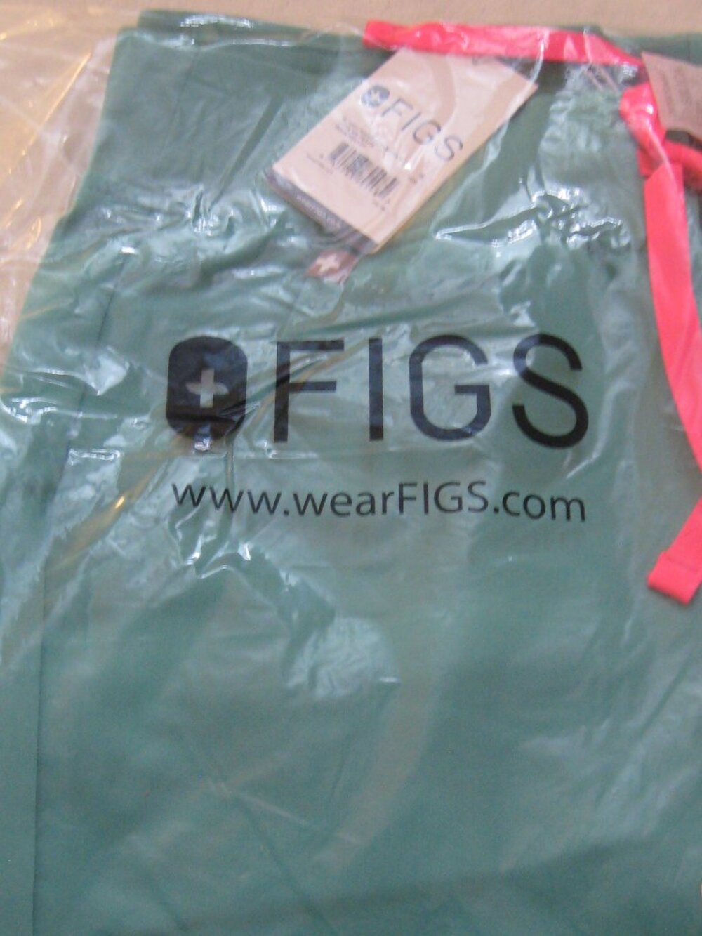 FIGS NWT Women's Surgical Green Zamora scrub pants Size S